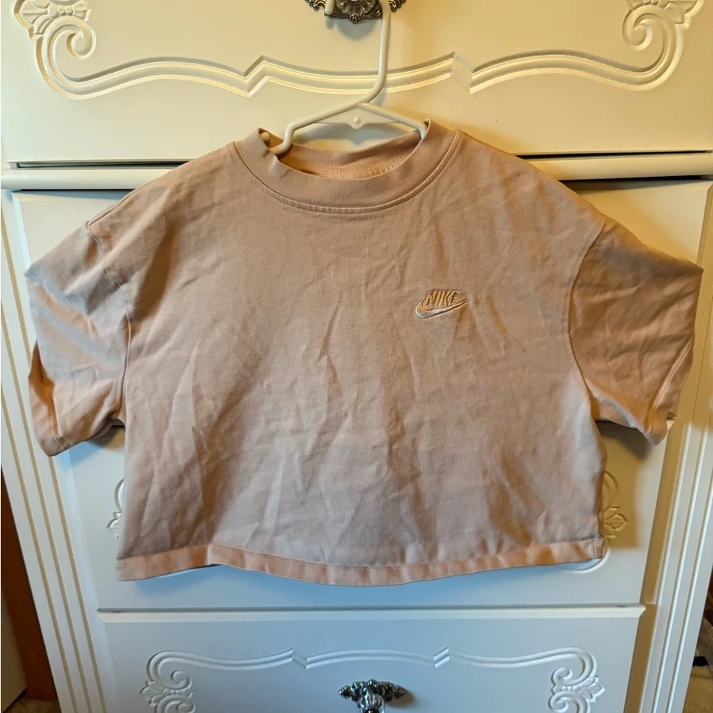 Nike Sportswear Crop Tee Beige Women’s Small - Picture 9 of 12